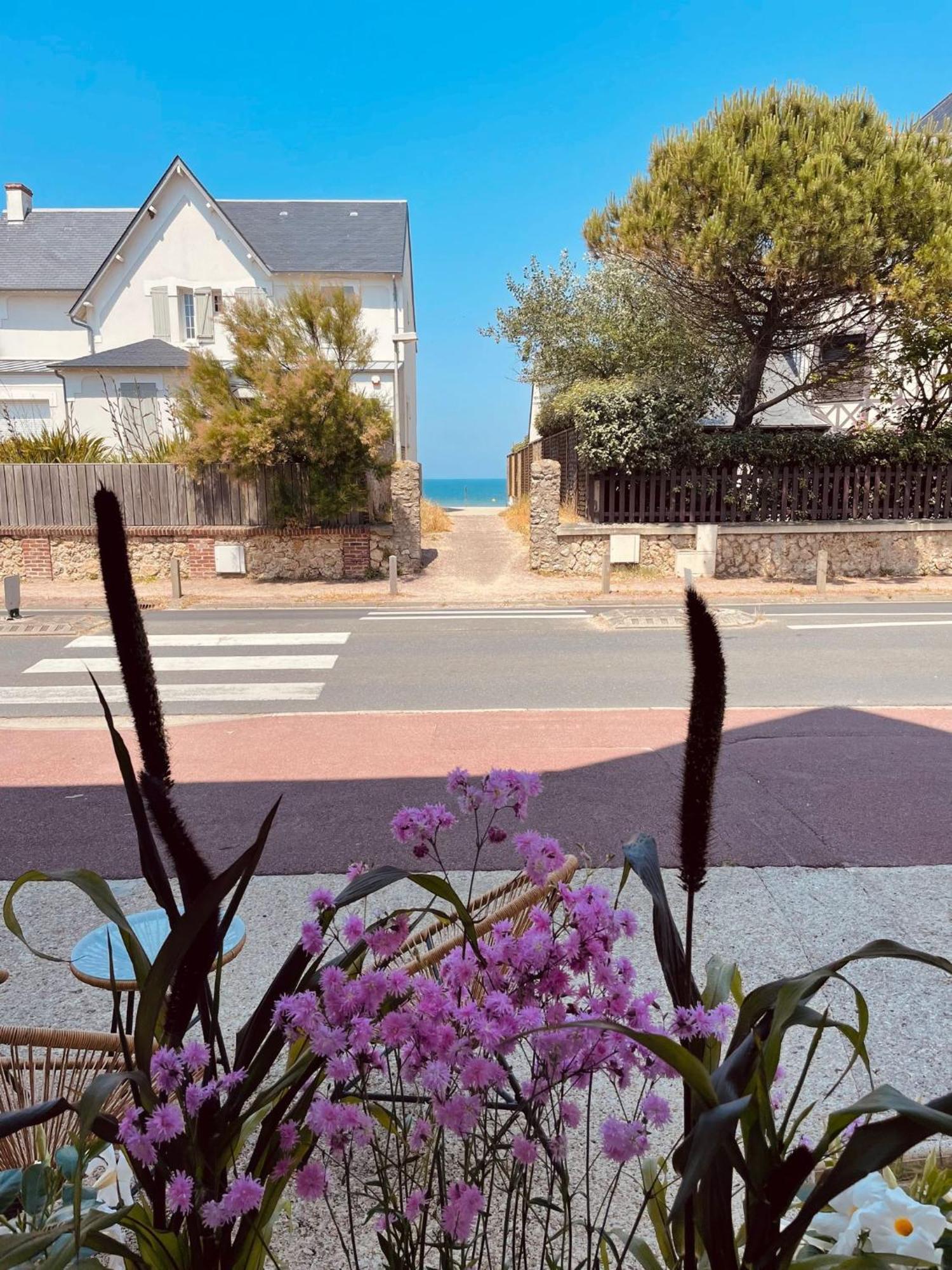 Hotel De La Mer - Deauville Blonville - Boutique Hotel De Charme Vue Mer Ou Campagne - Acces Direct Plage Екстериор снимка